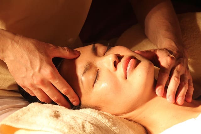 Massage Ayurvédique du visage à Decazeville Aveyron